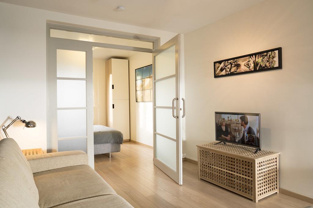 Togo Guesthouse Тервурен Екстериор снимка