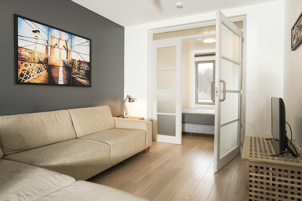 Togo Guesthouse Тервурен Екстериор снимка